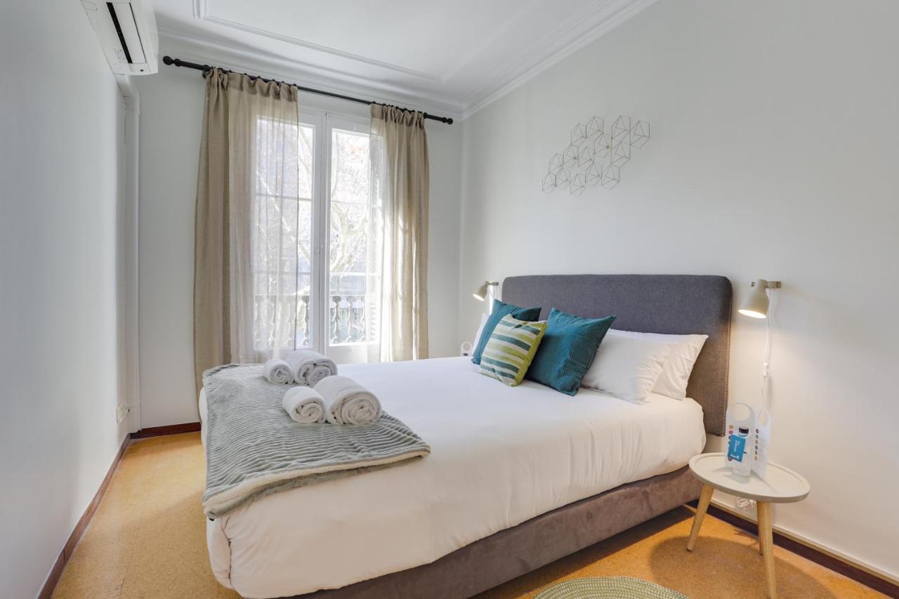 Sweett - Eixample Dreta Apartment Barcelona Exterior photo